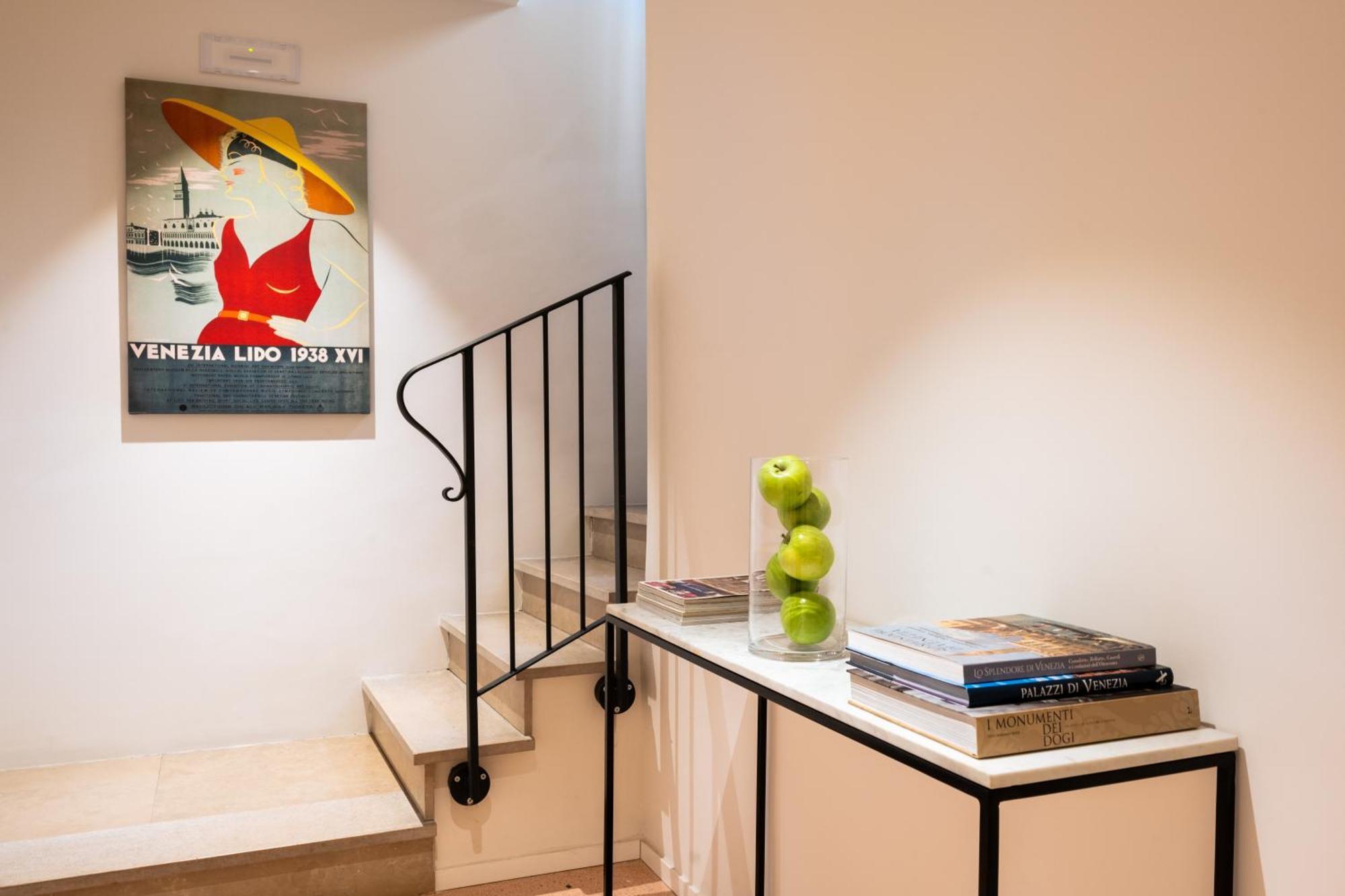 ונציה Palazzo Miracoli Apartments מראה חיצוני תמונה